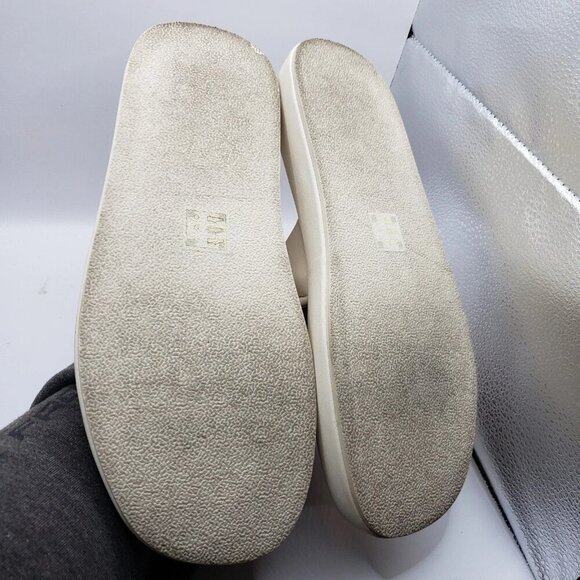 Call it Spring Ladies' Size 10 MAKENA chunky Thong Sandals WHITE, Slides VEGAN - Picture 6 of 7